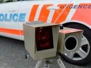 Radarfallen sind in der Schweiz das ganze Jahr über im Einsatz - hier in Genf. Deshalb macht die Schweiz an einer koordinierten Blitzer-Aktion in 26 europäischen Ländern nicht mit. (Bild: KEYSTONE/MARTIAL TREZZINI)