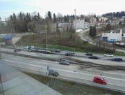 Der Unfall vom Mittwochmorgen ereignete sich auf Höhe der Autobahnausfahrt Neudorf. (Bild: FM1Today-Leserreporter)