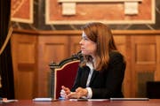 FDP-Chefin Petra Gössi: Wer hat die Umfrage geleakt. (Bild: KEY)