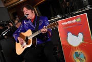 Musiker John Fogerty trat an der Veranstaltung zur Bekanntgabe des Programms des Woodstock 50 auf. (Bild: Evan Agostini/Invision/AP, New York, 19. März 2019)
