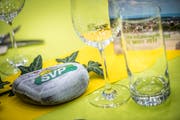 Tischdekoration beim Frühlingsfest der SVP in Amriswil. (Bild: Andrea Stalder)