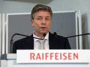 Raiffeisen hat seinem Vizepräsidenten Pascal Gantenbein im letzten Jahr eine Vergütung von 480'108 Franken bezahlt - er war damit der höchstbezahlte Verwaltungsrat der Bank. Gantenbein hatte den Verwaltungsrat zeitweise ad interim präsidiert. (Bild: KEYSTONE/TI-PRESS/DAVIDE AGOSTA)