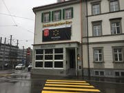 Früher «Dufour», heute «Brauwerk»: Nach knapp einjähriger Bauzeit eröffnet das neue Restaurant seine Türen. (Bild: Christoph Renn)