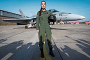 Fanny Chollet ist die erste Schweizer Kampfflugzeug-Pilotin. (Bild: Laurent Gillieron/Keystone, Payerne, 19. Februar 2019)