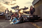 Musikalische Zeitreise mit Haïrdrÿer (von links): Lucien Egloff (Drums), Felix Commerell (Synthesizer/Keyboards), Luca Troxler (Bass), Dave Niederberger (Gesang), Marco Troxler (Gitarre). (Bild: PD)