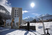 Vergangenen Freitag haben die Bautätigkeiten für den Um- und Neubau des Kantonsspitals Uri begonnen. (Bild: Urs Hanhart (Altdorf, 5. April 2019)