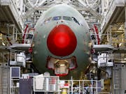 Flugzeugmontage beim europäischen Hersteller Airbus in Toulouse F. (Bild: KEYSTONE/EPA/YOAN VALAT)