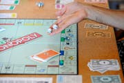 Das St.Galler Monopoly erscheint im Herbst. (Bild: Laurent Gillieron/Keystone)