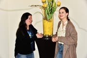 Die Informationen der Tierärztinnen Silvia Gentilcore (links) und Julia Lienert stiessen beim Publikum auf grosse Aufmerksamkeit. (Bild: Heidy Beyeler)
