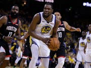 Kevin Durant (im Vordergrund) steht Golden State gegen Houston nicht mehr zur Verfügung (Bild: KEYSTONE/AP/BEN MARGOT)