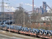 Stahl der Firma Thyssenkrupp (Archivbild). (Bild: KEYSTONE/AP/MARTIN MEISSNER)