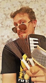 Der Musiker Jan Geiger alias Klebeband. (Bild: PD)
