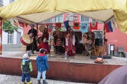 Viel mittelalterliche Musik war zu hören – hier von Kel Amrun. (Bild: Maya Seiler)