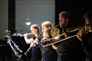 Lucerne Sinfonietta beim zweiten Konzert im Neubad. (Bild: Martin Dominik Zemp, 11. Mai 2019)