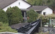 In diesem Haus kam es zur schrecklichen Bluttat. Archivbild Geri Holdener / Bote der Urschweiz
