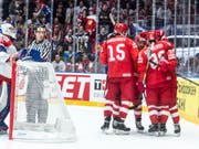 Die Russen bejubeln in Bratislava das Tor zum 2:0 gegen Tschechien (Bild: KEYSTONE/MELANIE DUCHENE)