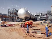 Das Khurais Ölfeld, 160 Kilometer von Riad entfernt. Auf eine Pumpstation an der Ost-West-Pipeline wurde nach saudischen Angaben am Dienstag ein Angriff verübt. (Bild: Keystone/EPA/ALI HAIDER)