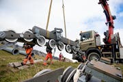 2016 wurde bereits die Sesselbahn abtransportiert. (Bild: Corinne Glanzmann, Lungern, 2. November 2016)