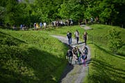 Das Wandern scheint des Pfadfinders Lust: Der diesjährige Siächämarsch führt vom Toggenburg über das Werdenberg bis hin ins Glarnerland, die längste Strecke misst satte 100 Kilometer. (Bild: PD)