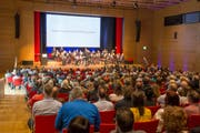 Gut 500 Gäste besuchten die Preisverleihung am Mittwochabend im Carmen-Würth-Saal in Rorschach. (Bild: Christof Sonderegger)