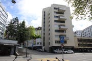 Die gleiche Stelle mit dem Haus Lämmlisbrunnenstrasse 34 heute. (Bild: Reto Voneschen - 15. Mai 2019)