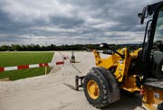In der Lorzenebene sind die Bagger aufgefahren. (Bild: Stefan Kaiser, Zug, 15. Mai 2019)