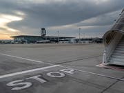 Der Landrat wollte die Baselbieter Eigentümerstrategie beim EuroAirport Basel-Mulhouse nicht verschärfen. (Bild: KEYSTONE/GEORGIOS KEFALAS)