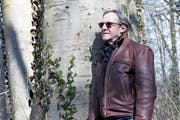 Der Zuger Autor David Weber. (Bild: Stefan Kaiser)