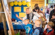 An der Elbi-Expo finden sich Attraktionen für Gross und Klein. (Bild: Reto Martin, Mai 2017)