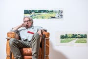 Marc-Antoine Fehr beobachtet seine Umgebung genau. Auch Unscheinbares wie Autobahnraststätten. (Bild: Dominik Wunderli, Luzern, 16. Mai 2019)