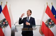 Kanzler Sebastian Kurz kündigt am Samstagabend Neuwahlen in Österreich an. (Bild: EPA/CHRISTIAN BRUNA, 18. Mai 2019)