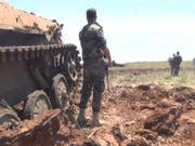 In der letzten grossen Rebellenhochburg in Syrien sind nach Uno-Angaben rund 180'000 Menschen vor der eskalierenden Gewalt in den vergangenen Wochen geflohen. (Bild: KEYSTONE/EPA SANA/SANA HANDOUT)