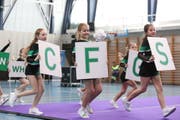 Die jüngsten Cheerleaderinnen am Samstag bei ihrem grossen Auftritt. (Bild: PD)