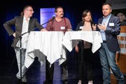 Diskutierten über Humor und psychische Gesundheit, von links: Daniel Ziegler, Mario Sonderegger, Valérie Luterbacher und Jürg Engler.