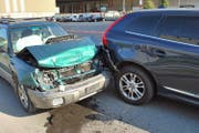 Drei Autos waren in die Auffahrkollision verwickelt. (Bild: Luzerner Polizei)