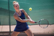 Die 23-jährige Chiara Volejnicek will sich mit dem NLB-Frauenteam von Luzern Lido nach vorne orientieren. Bild: Boris Bürgisser (Luzern, 27. Mai 2017)