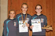 Ursina Lippuner, Annatina Lippuner, Yara Vetsch (von links). (Bild: PD)