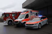 Die Einsatzfahrzeuge der Blaulichtorganisationen im Esaf-Gewand. (Bild: PD)