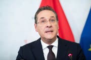 Der zurückgetretene österreichische Vizekanzler Heinz-Christian Strache während einer Medienkonferenz im Sportministerium. (Bild: Michael Gruber/AP, Wien, 18. Mai 2019)