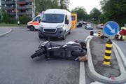 Der Unfall ereignete sich am Mittwochmorgen, 22. Mai, in Cham. (Bild: Zuger Polizei)