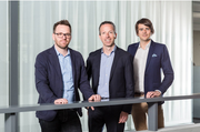 Das Führungstrio der CH-Media-Mantelredaktion (von links): Roman Schenkel (stv. Chefredaktor), Patrik Müller (Chefredaktor) und Raphael Schuppisser (stv. Chefredaktor). (Bild: CH Media)