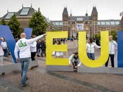 In den Niederlanden hat am Donnerstag die Europawahl begonnen. (Bild: KEYSTONE/EPA ANP/KOEN VAN WEEL)