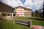 Das Hotel Cristal in Sörenberg. Die Zukunft des Hauses ist noch immer unklar. (Bild: Manuela Jans-Koch, 23. Mai 2019)