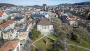 Im Quartierwiesli liegen gebrauchte Spritzen herum. (Bild: Michel Canonica/Benjamin Manser)
