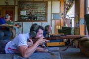 In der Stadt St.Gallen kann das Feldschiessen mit dem Gewehr im Breitfeld, auf der Ochsenweid und im Schaugenbädli (Bild) absolviert werden. Mit der Pistole auf 25 und 50 Meter geschossen wird im Breitfeld und auf der Ochsenweid sowie auf 50 Meter im Schaugenbädli. (Bild: Jil Lohse - 11. Juni 2017)