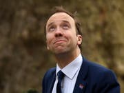 Zuerst Tory-Parteichef und dann Mr Prime Minister? So stellt sich das der britische Gesundheitsminister Matt Hancock vor, der sich als Nachfolgekandidat von Theresa May präsentiert. (Bild: KEYSTONE/EPA/ANDY RAIN)