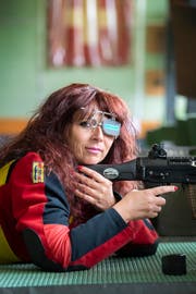 Sandra Altherr hat den Finger nur noch selten am Abzug – ihr Amt fordert Tribut. (Bild: Urs Bucher (25. Mai 2019))