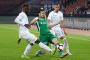 Tranquillo Barnetta (Mitte) hätte dem FC St.Gallen in seinem letzten Spiel gerne noch zur Europa-League-Qualifikation verholfen. (Bild: Claudio Thoma/Freshfocus)
