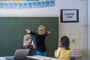 Ob- und Nidwaldner Schülerinnen und Schüler schneiden bei einem nationalen Test durchschnittlich ab. (Symbolbild: Pius Amrein)