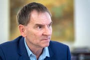 Stadtrat Peter Jans äussert sich zu den Petitionen aus Oberhofstetten und dem Rosenberg-Quartier. (Bild: Michel Canonica, 14. Januar 2019)